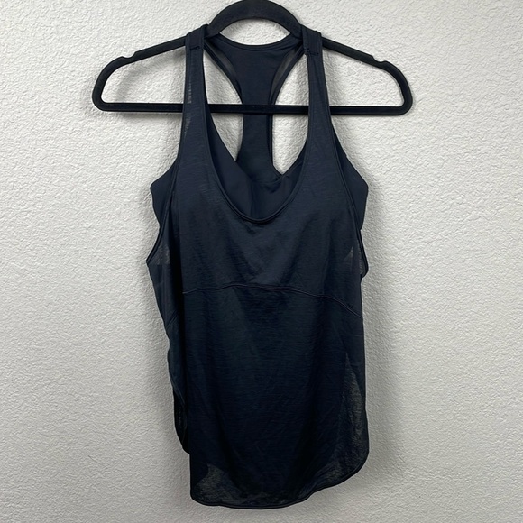 Lululemon Twist Around 2 in 1 Tank Luxtreme in Black W1CFXS Built in Bra 6 - Picture 3 of 16